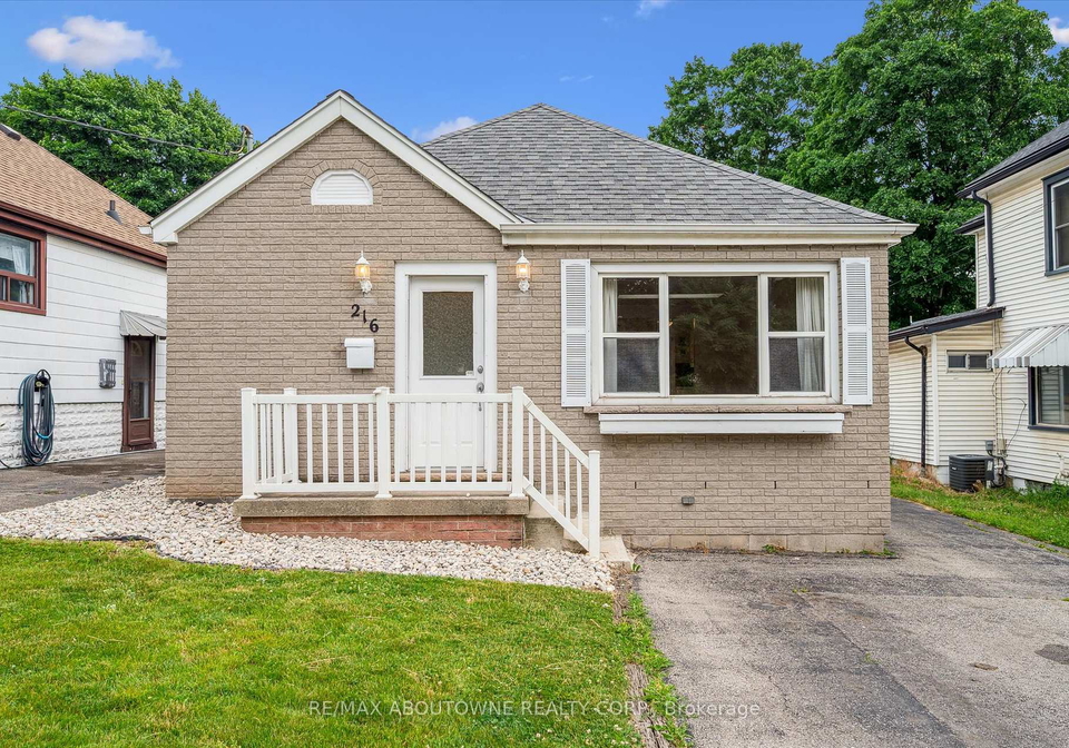 216-bell-avenue-hamilton-ontario-x12357608