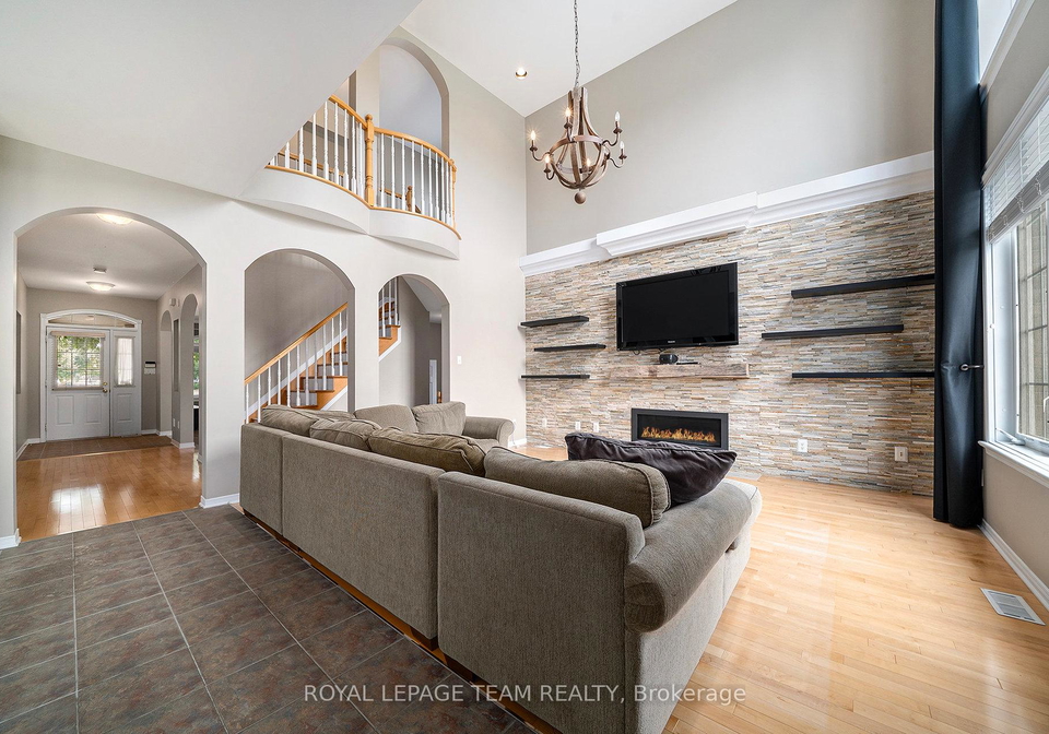 9-fencerow-way-ottawa-ontario-x12357764