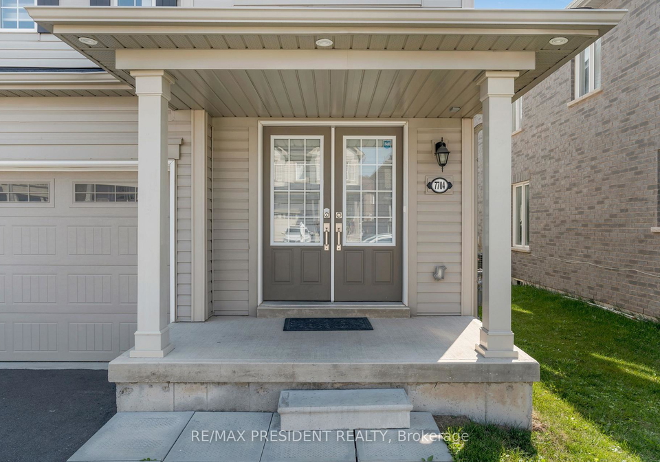 7704-tupelo-crescent-niagara-falls-ontario-x12357809