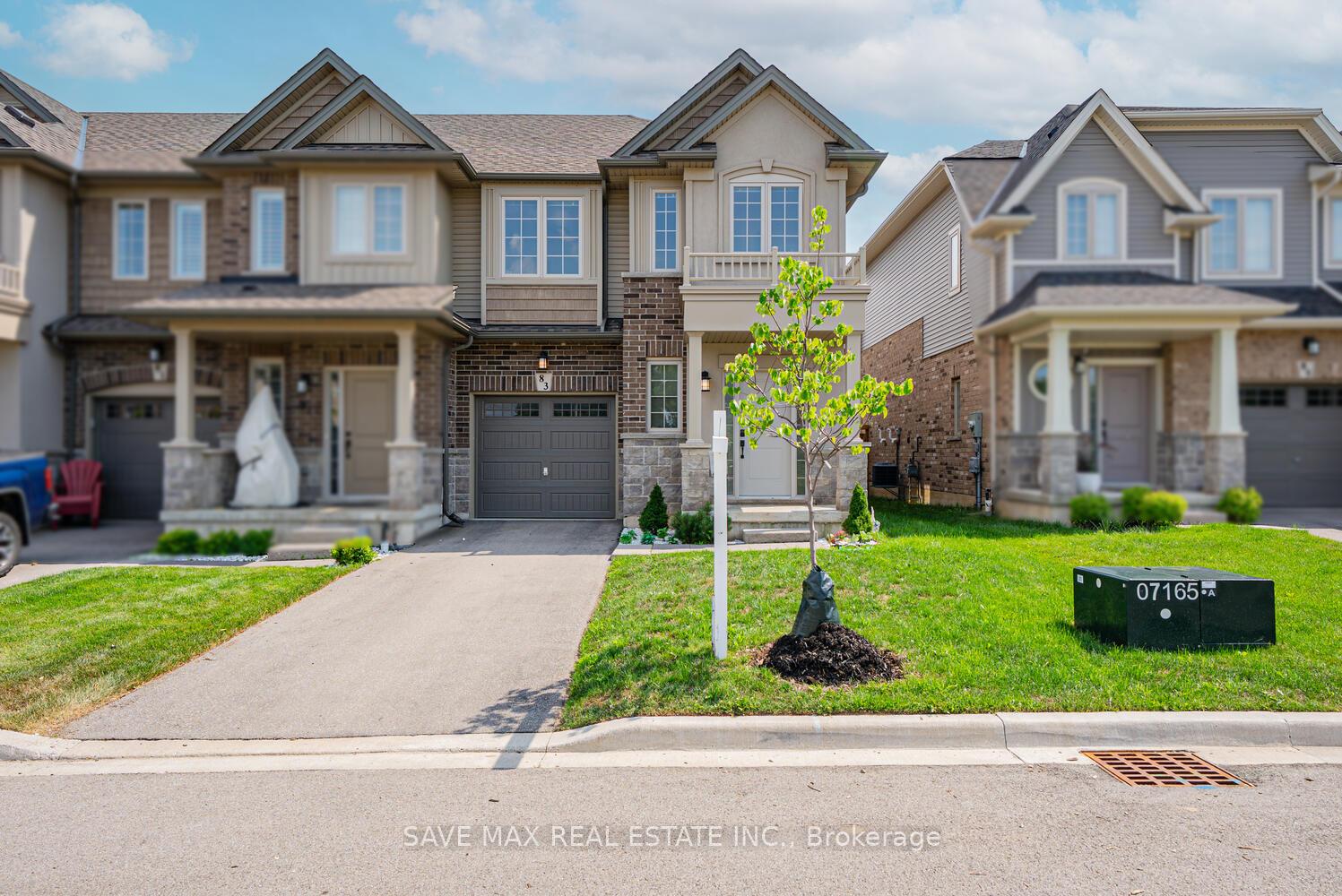 83-beasley-grove-hamilton-ontario-x12357817