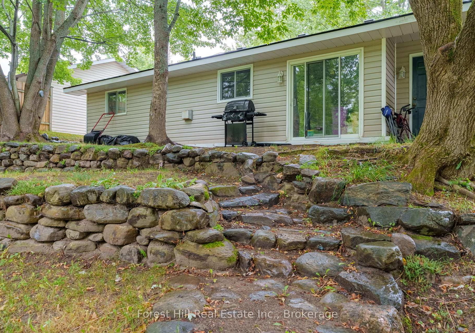 12-crestview-drive-huntsville-ontario-x12357834