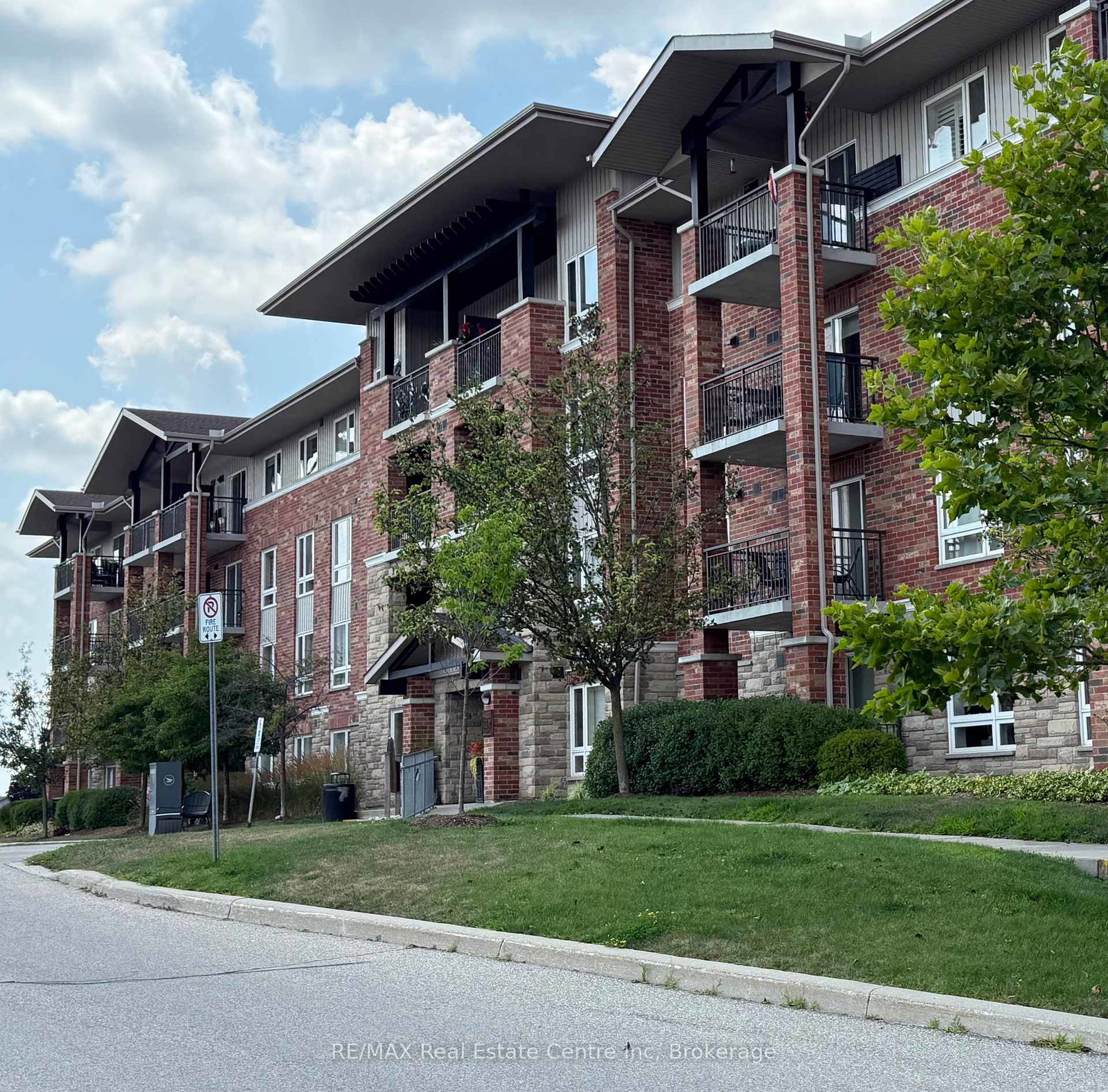 625-st-david-street-s-centre-wellington-ontario-x12358093