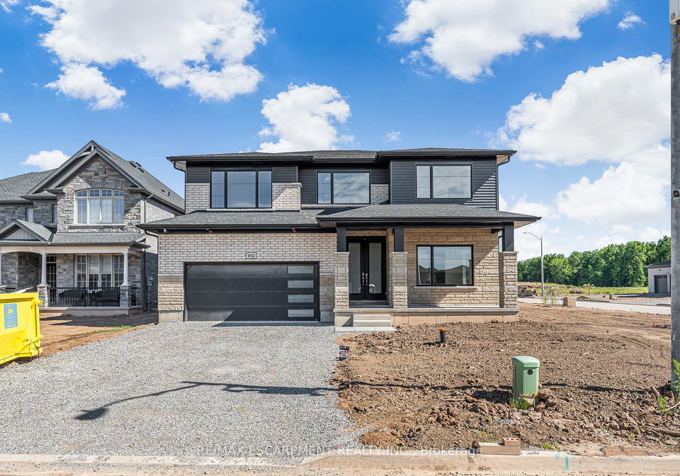 902-rutherford-street-fort-erie-ontario-x12358251