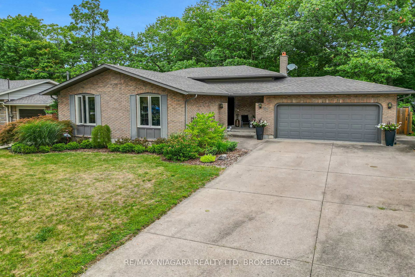 77-alexandra-boulevard-w-st-catharines-ontario-x12358845