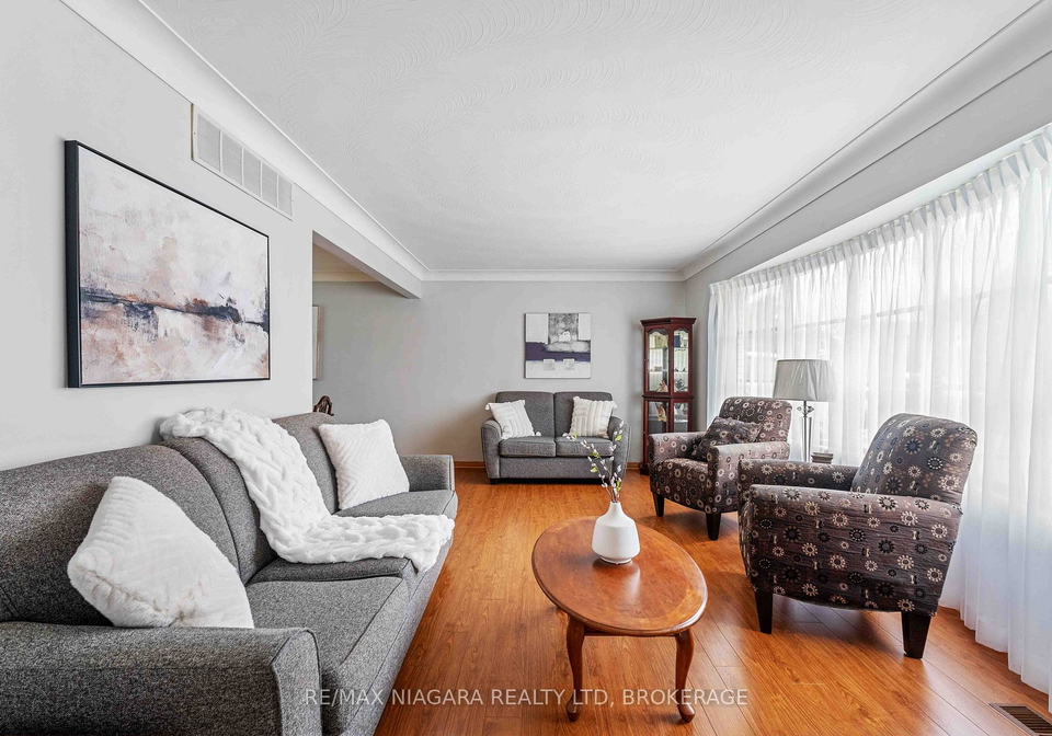 5840-keith-street-niagara-falls-ontario-x12358885