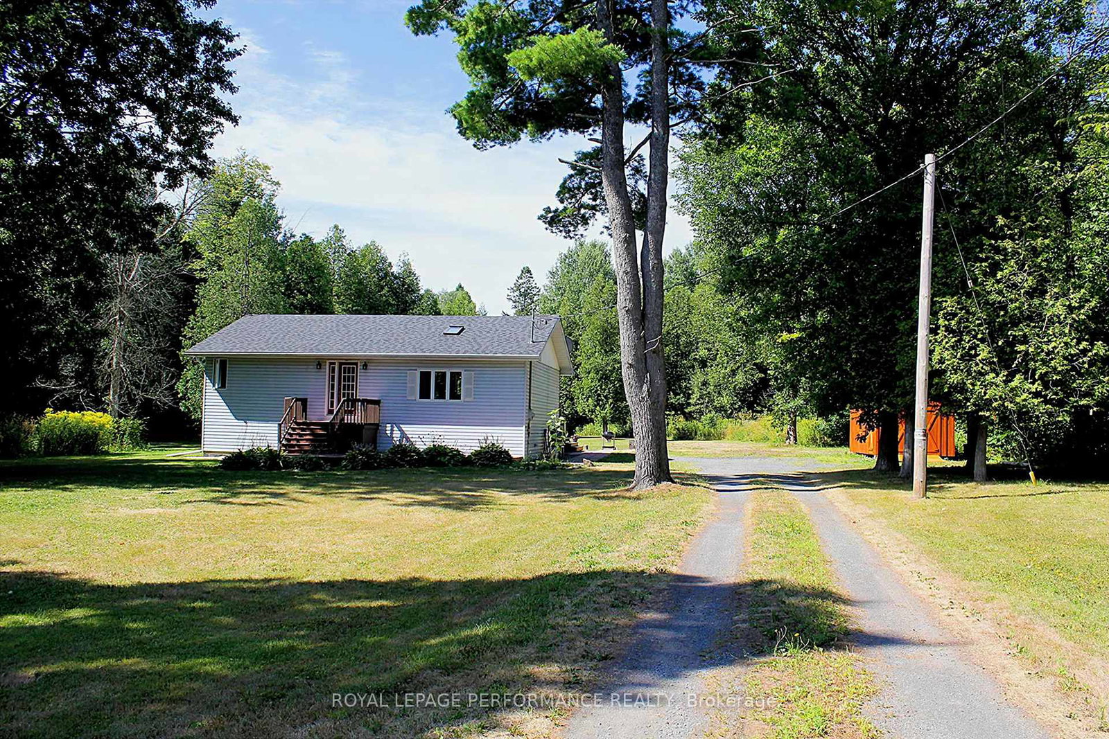 4692-okeefe-road-south-stormont-ontario-x12358897