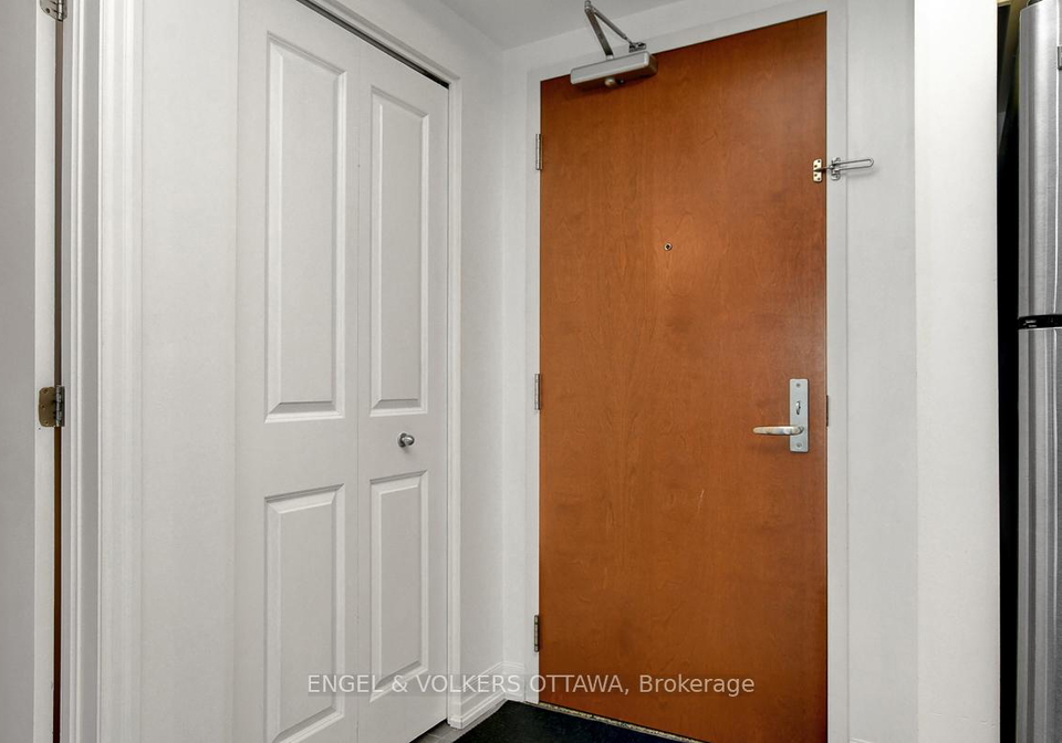 242-rideau-street-ottawa-ontario-x12359092
