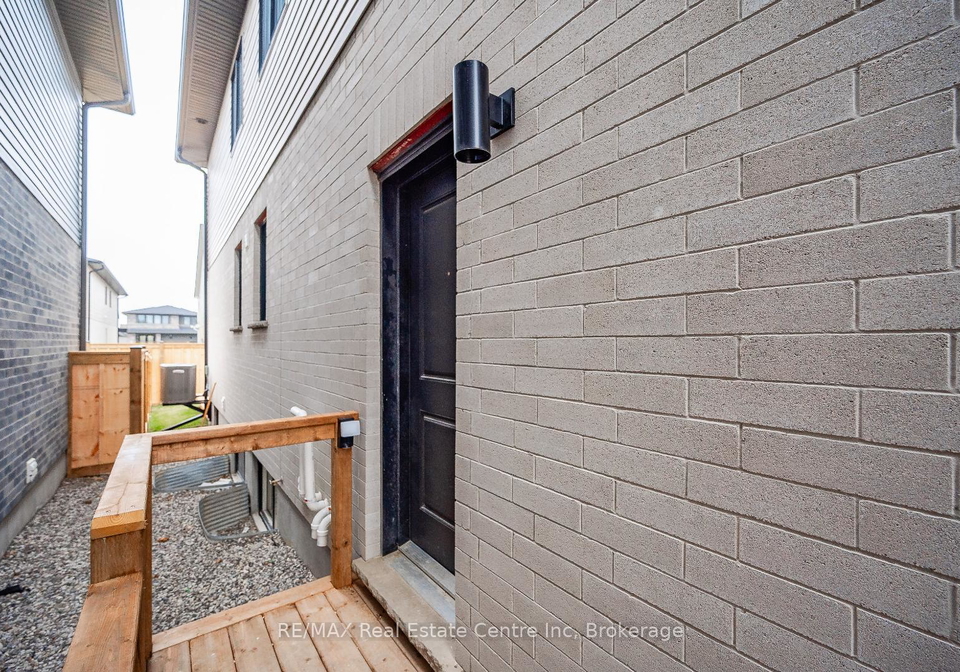 39-lovett-lane-guelph-ontario-x12359108