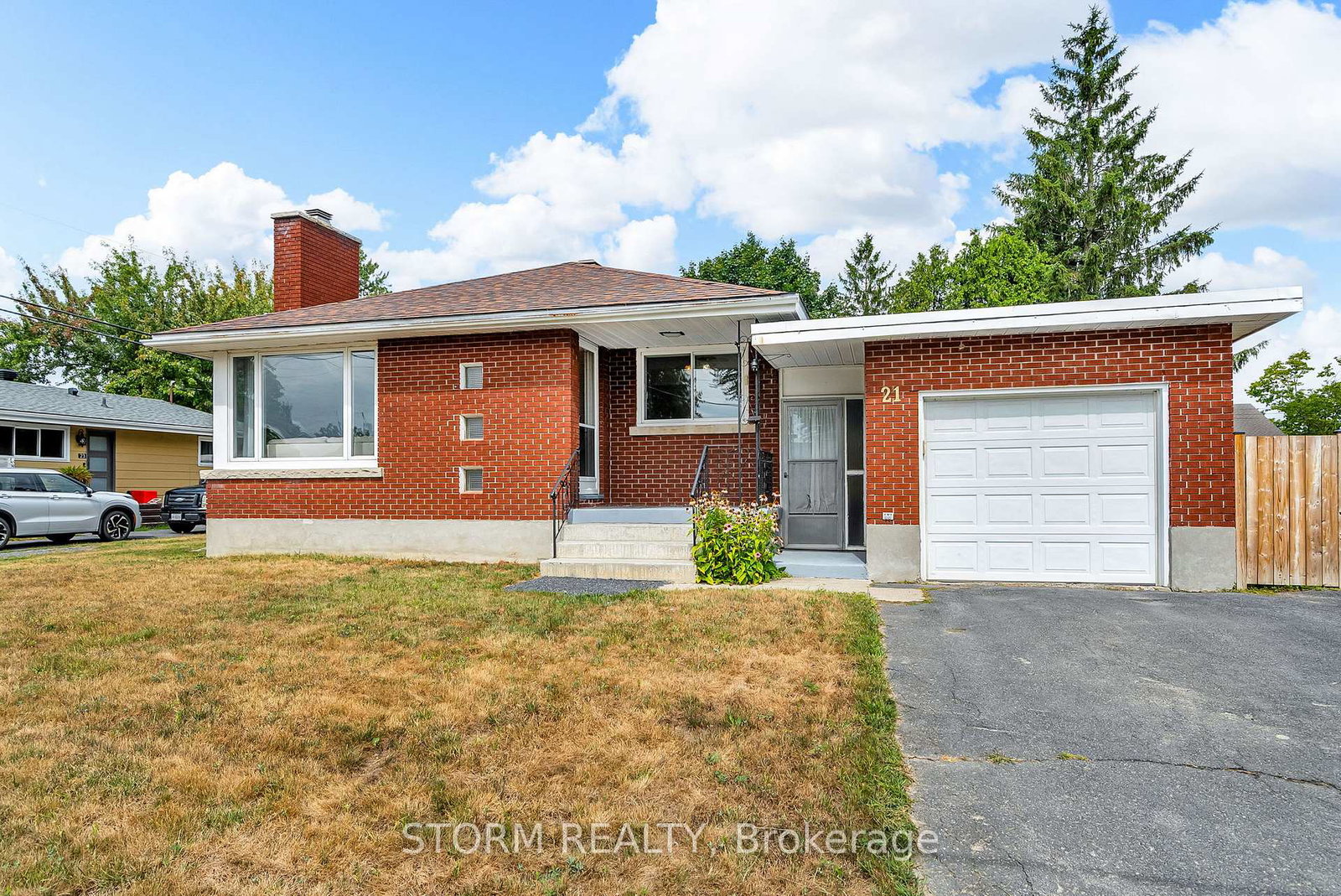 21-st-lawrence-street-south-stormont-ontario-x12359241