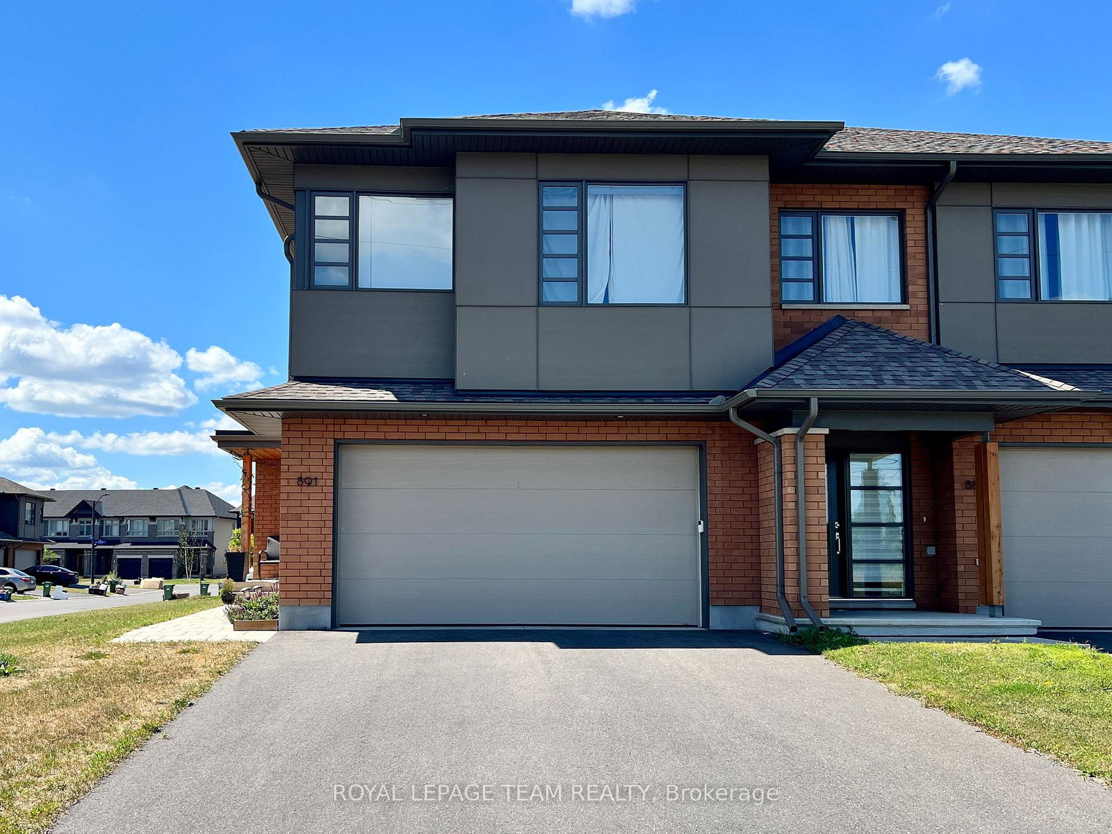 891-chipping-circle-ottawa-ontario-x12359428
