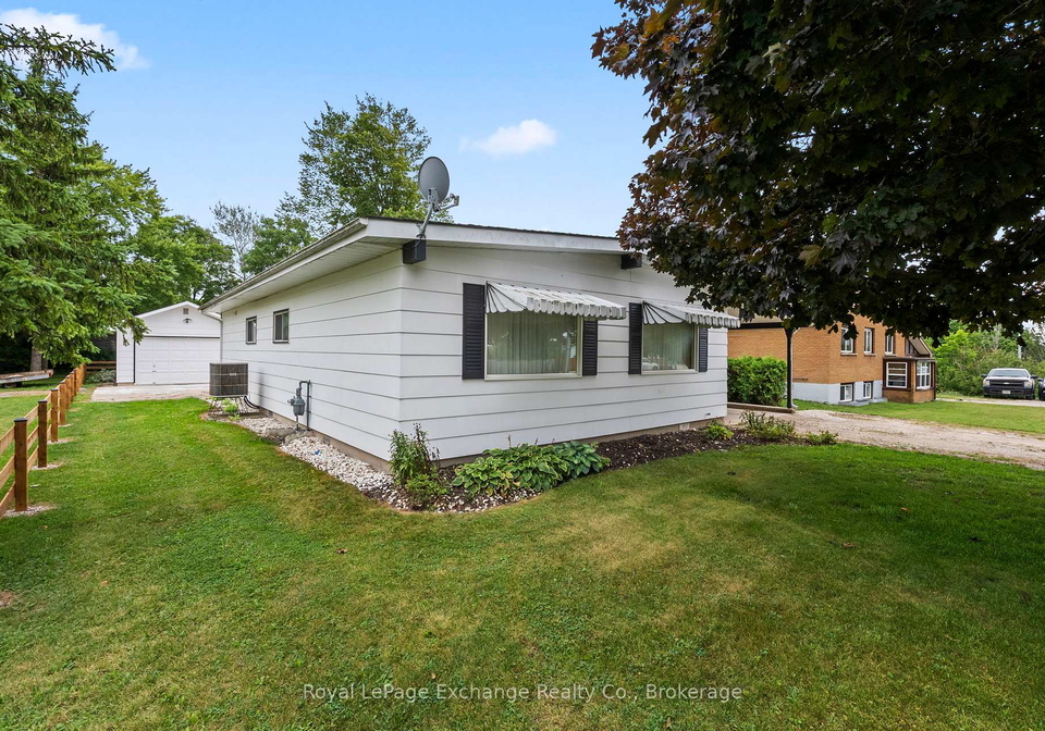 1051-sutton-street-kincardine-ontario-x12359485
