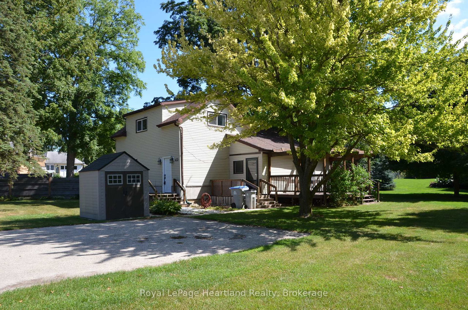 433-albert-street-huron-east-ontario-x12359549