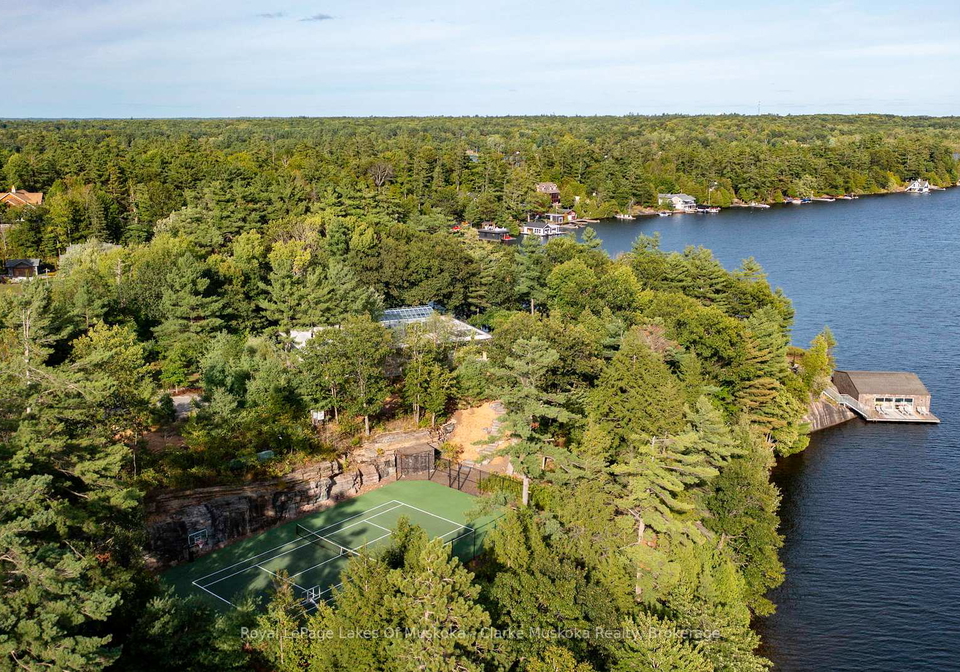 1114-road-3200-gravenhurst-ontario-x12359581