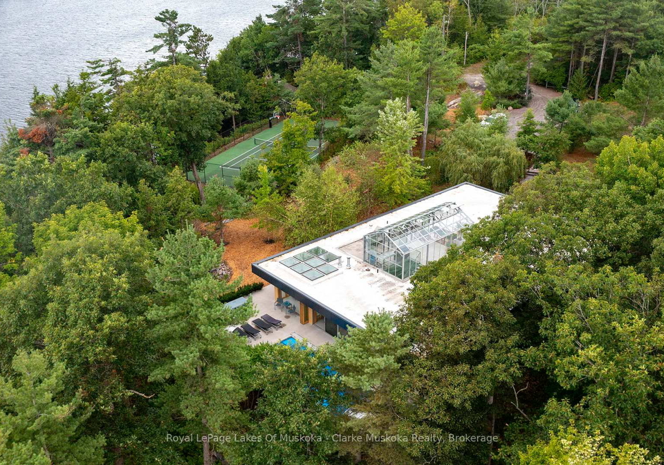 1114-road-3200-gravenhurst-ontario-x12359581