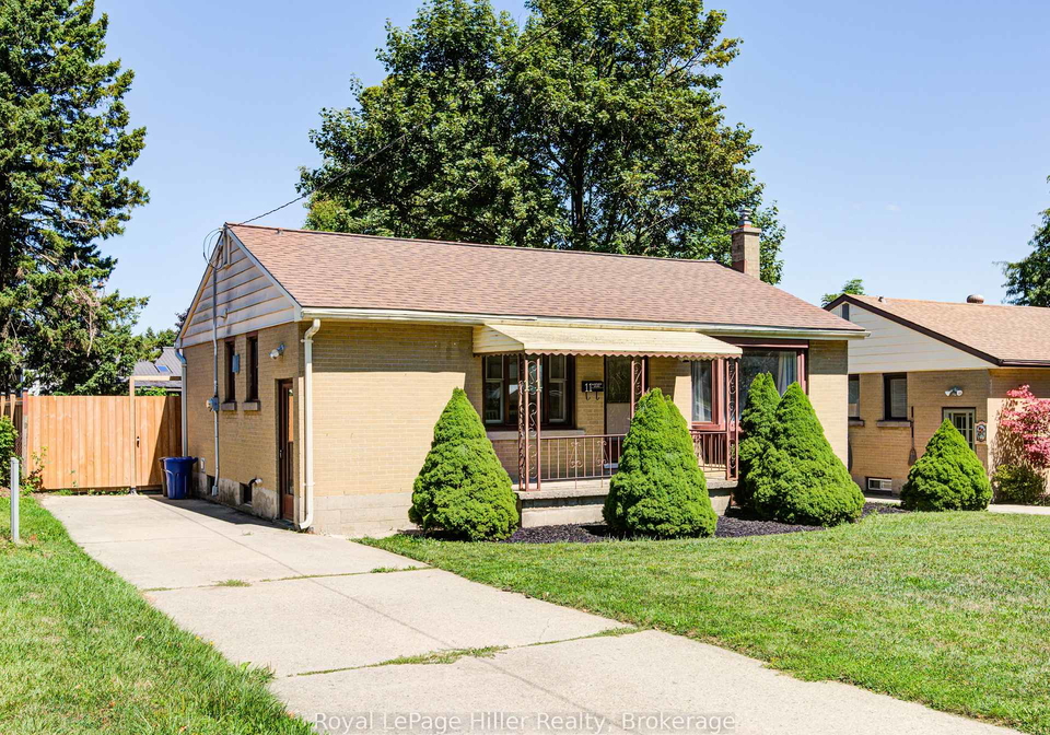11-warwick-road-stratford-ontario-x12359792