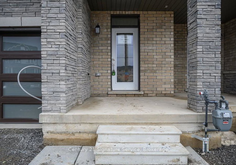 upper-141-vanilla-trail-thorold-ontario-x12359882