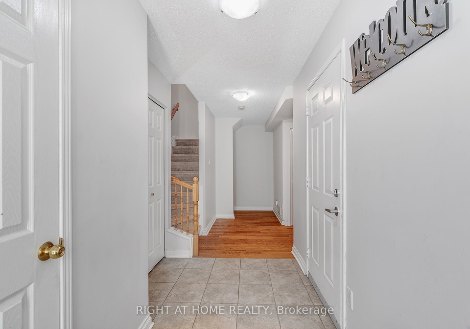134-fordham-private-ottawa-ontario-x12359978