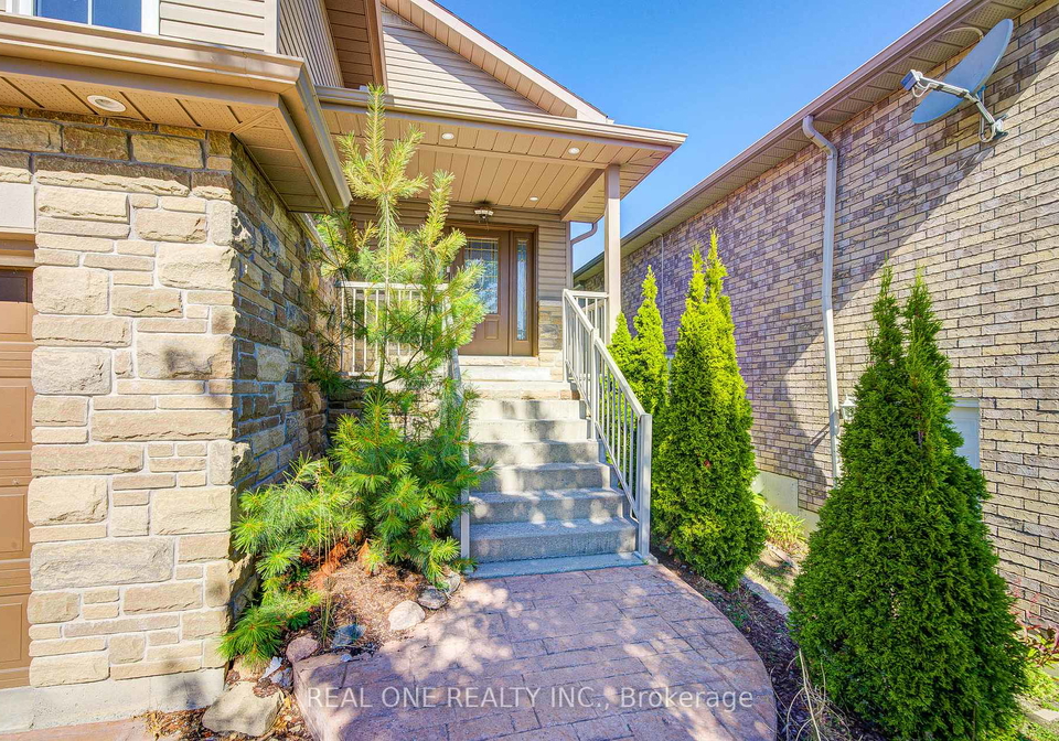 105-milroy-drive-peterborough-north-ontario-x12360010