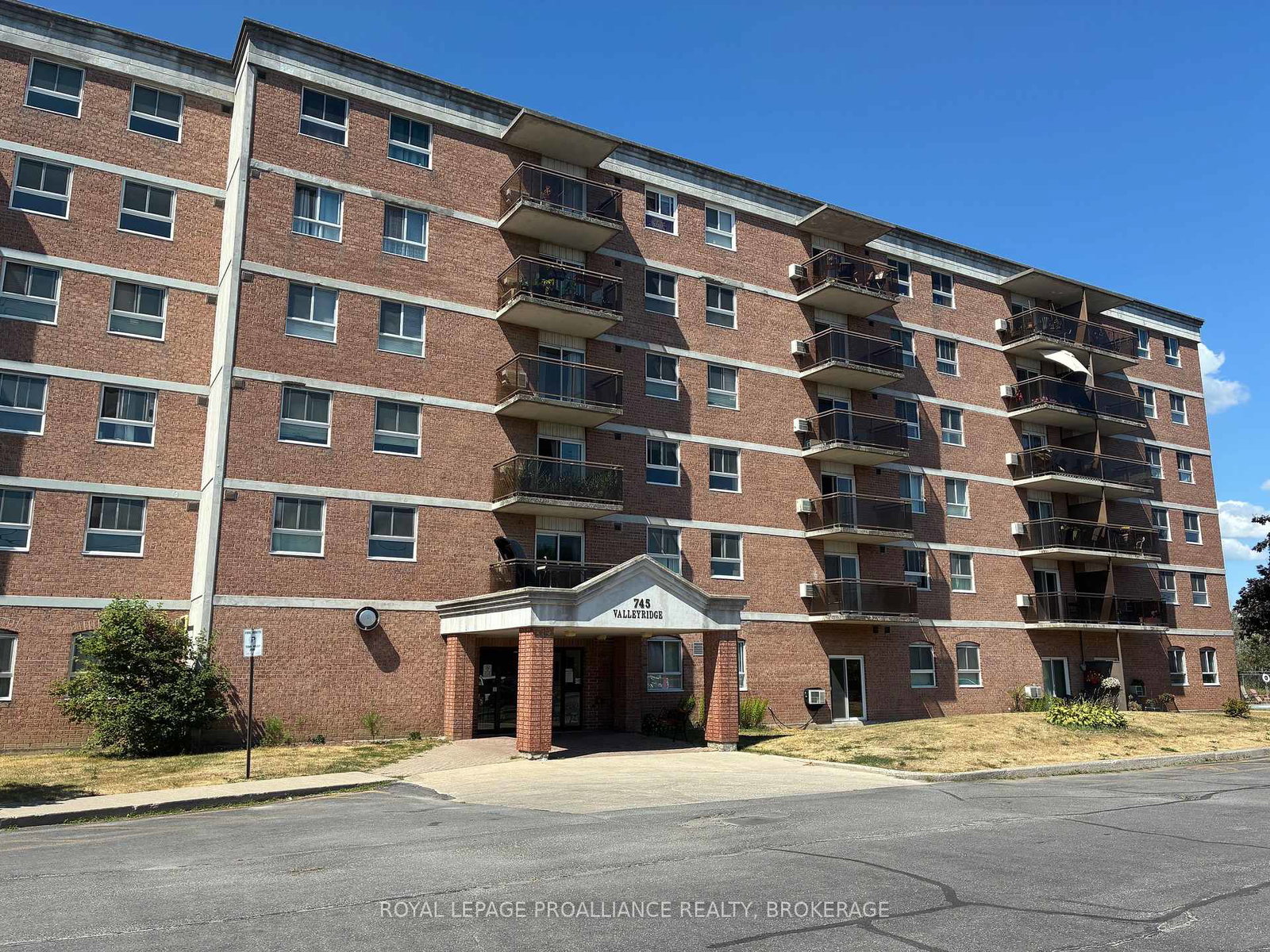 745-davis-drive-kingston-ontario-x12360017