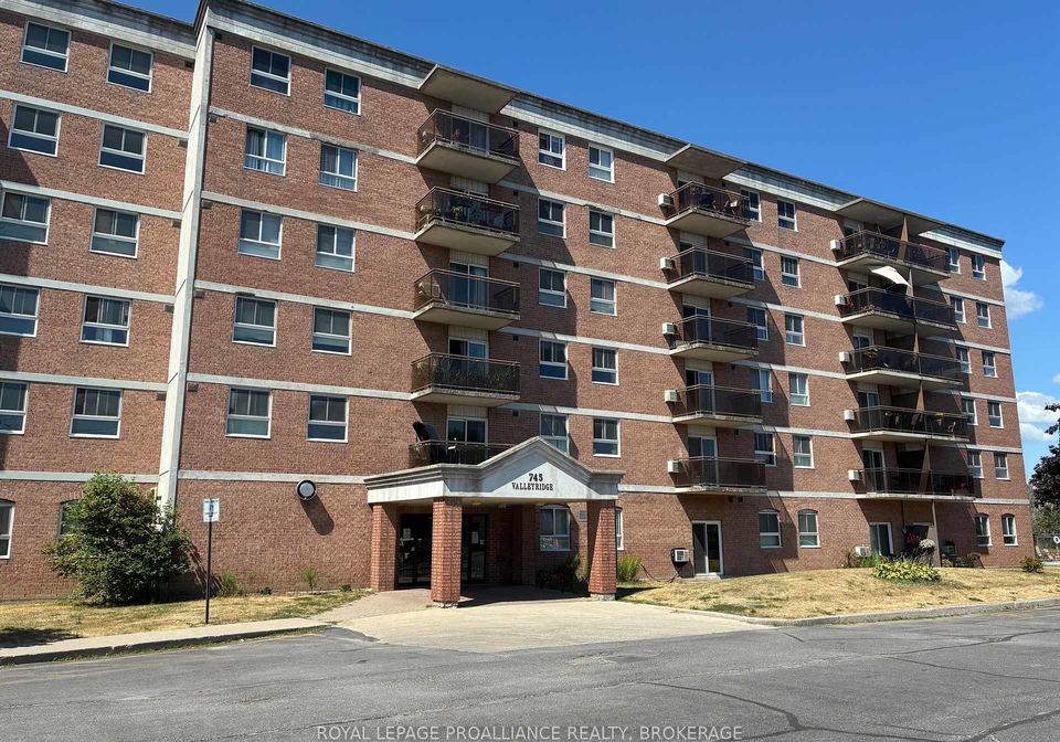 745-davis-drive-kingston-ontario-x12360017