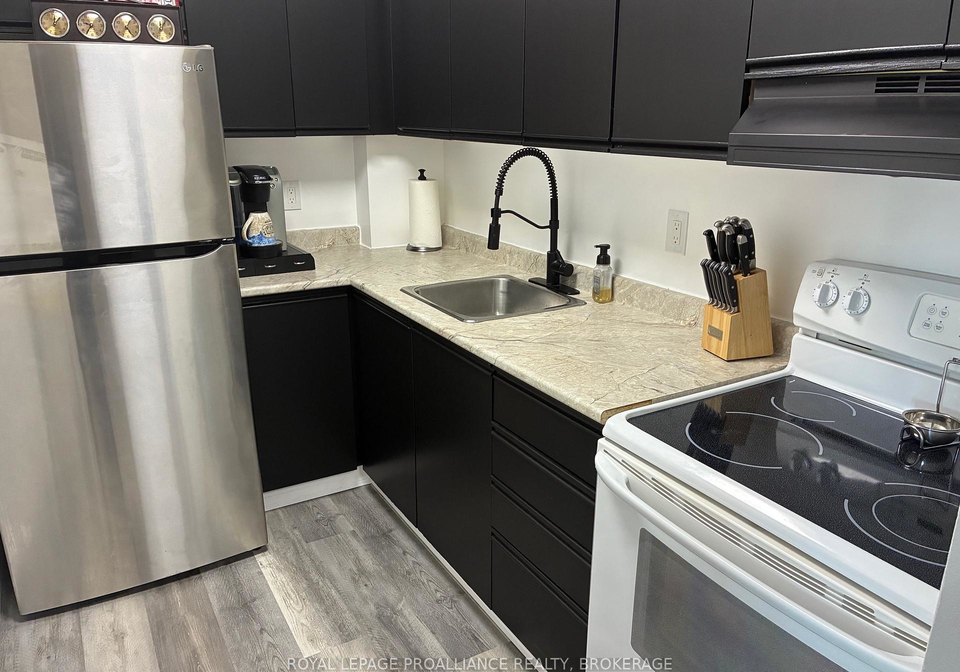 745-davis-drive-kingston-ontario-x12360017