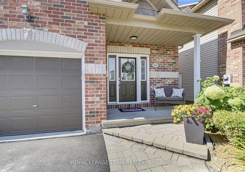 363-celtic-ridge-crescent-kanata-ontario-x12360038
