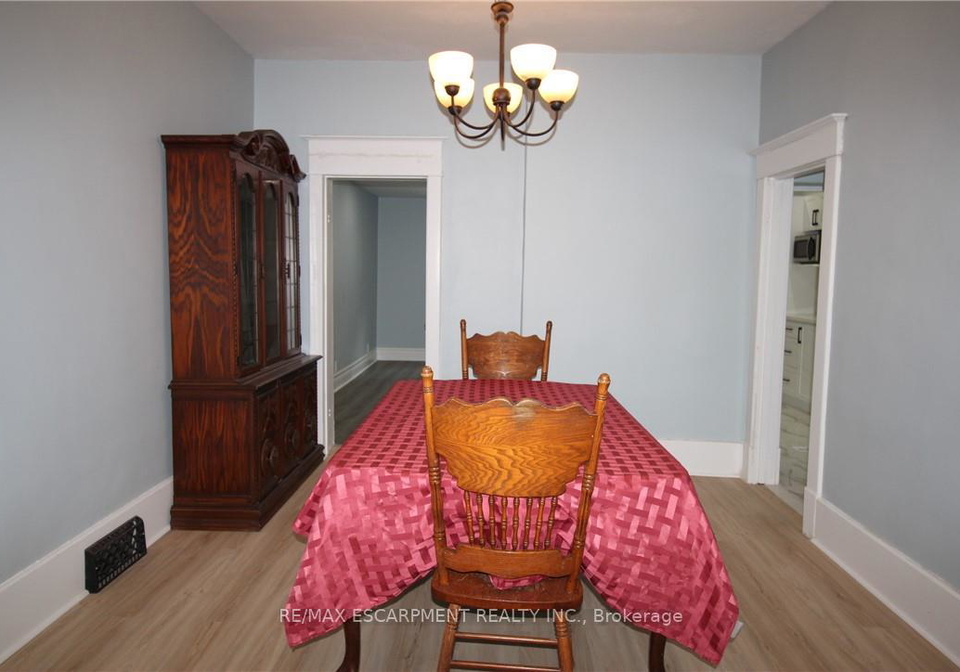 701-wilson-street-hamilton-ontario-x12360228
