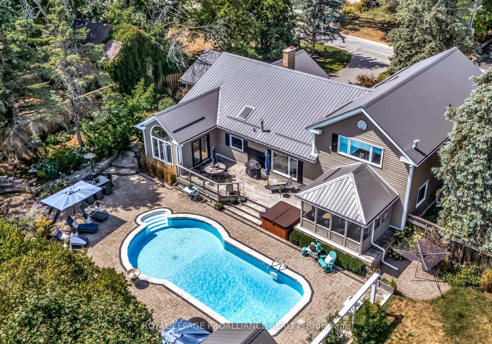3-wesley-acres-road-prince-edward-county-ontario-x12360265