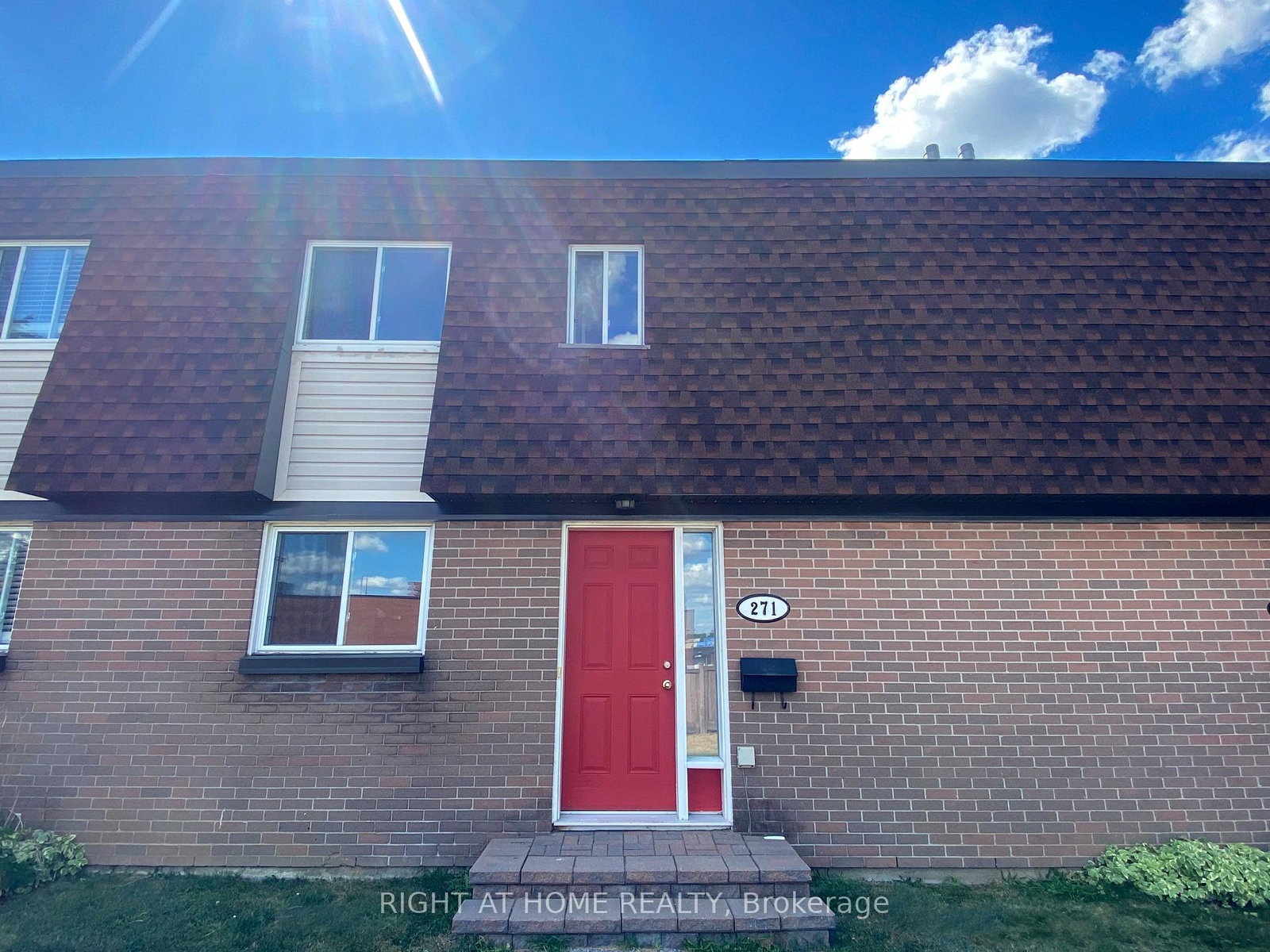271-ridgepark-private-ottawa-ontario-x12360330