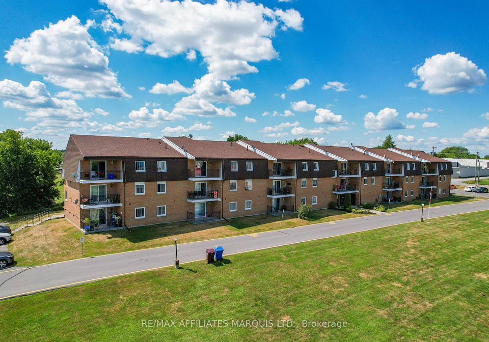 220-kenyon-street-w-north-glengarry-ontario-x12360604