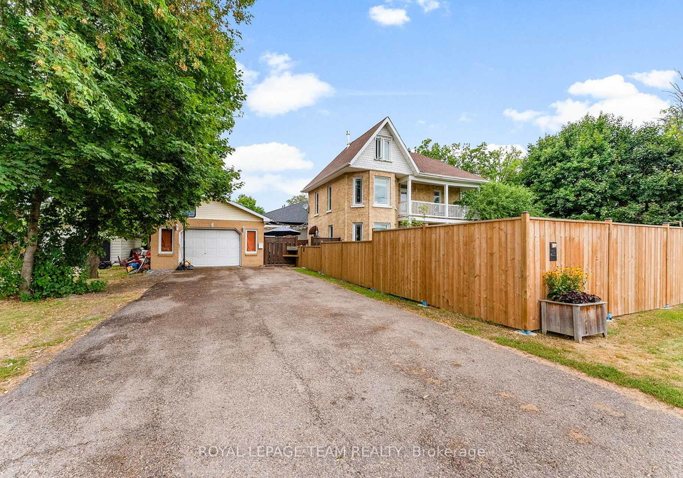 174-bruce-street-renfrew-ontario-x12360733