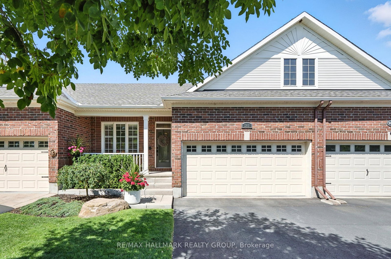 261-cairnsmore-circle-ottawa-ontario-x12360862