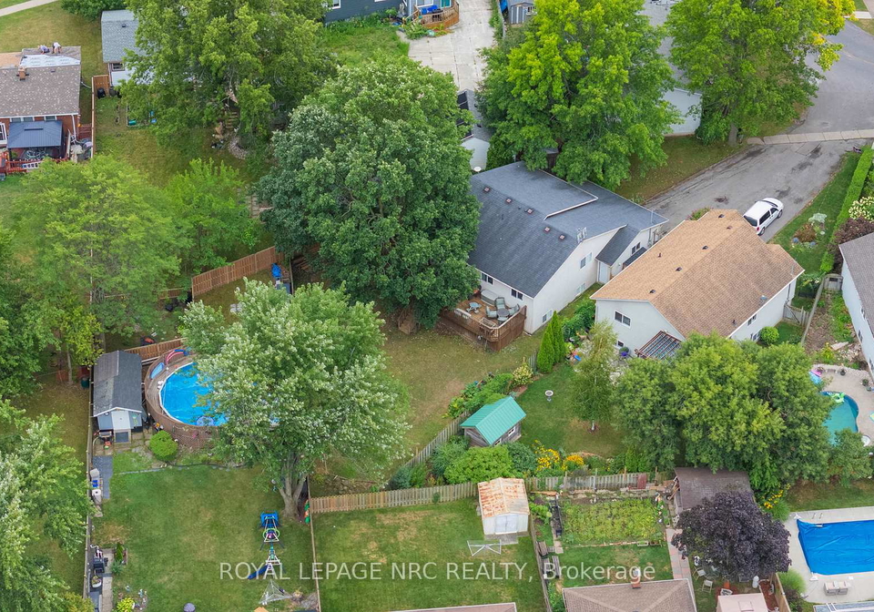 49-admiral-road-st-catharines-ontario-x12360969