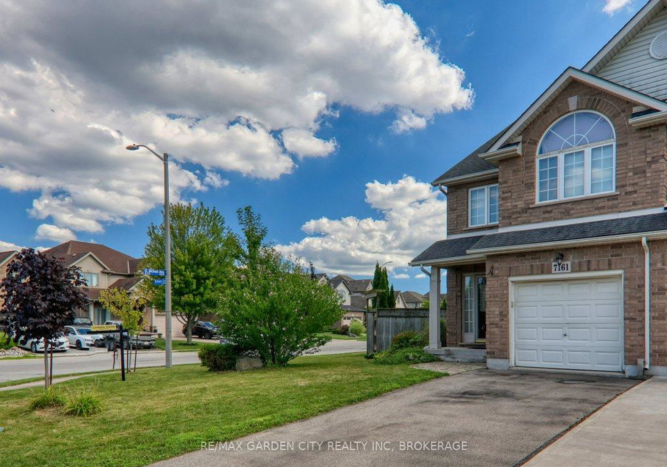 7161-brittany-court-w-niagara-falls-ontario-x12361269