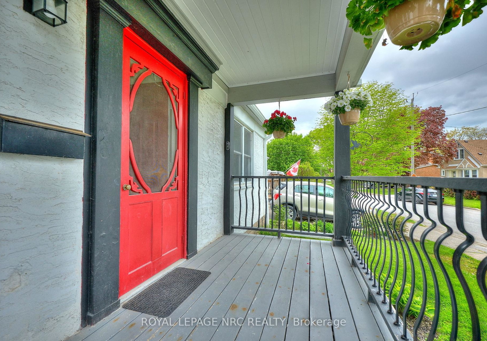 27-victoria-street-st-catharines-ontario-x12361271