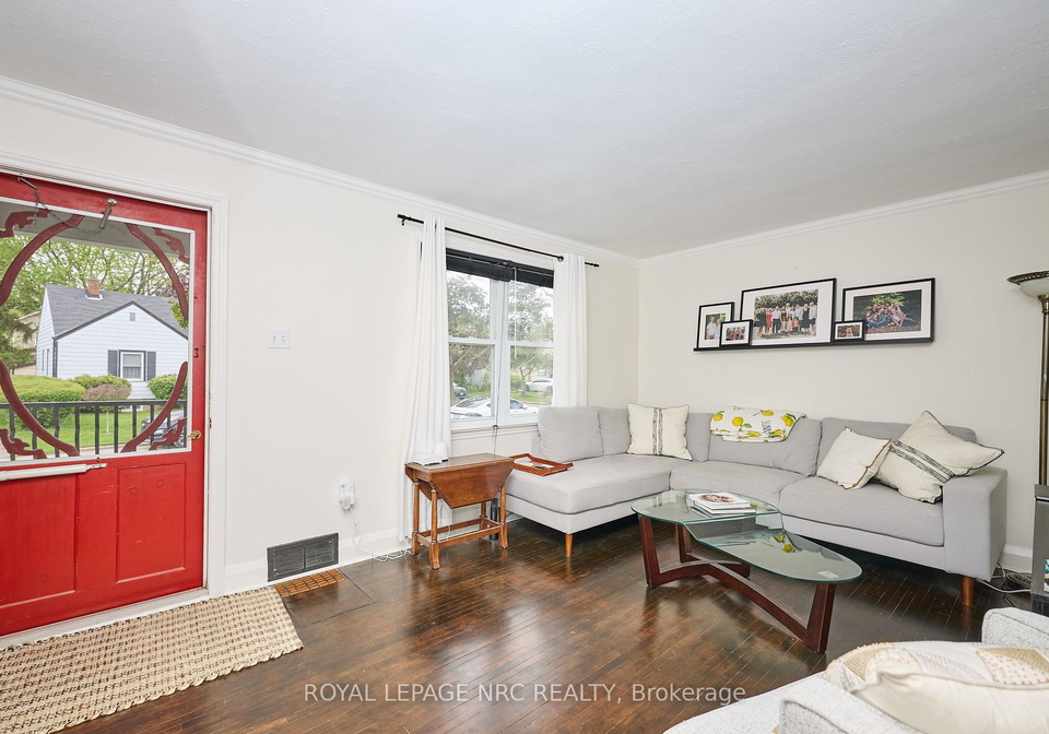 27-victoria-street-st-catharines-ontario-x12361271