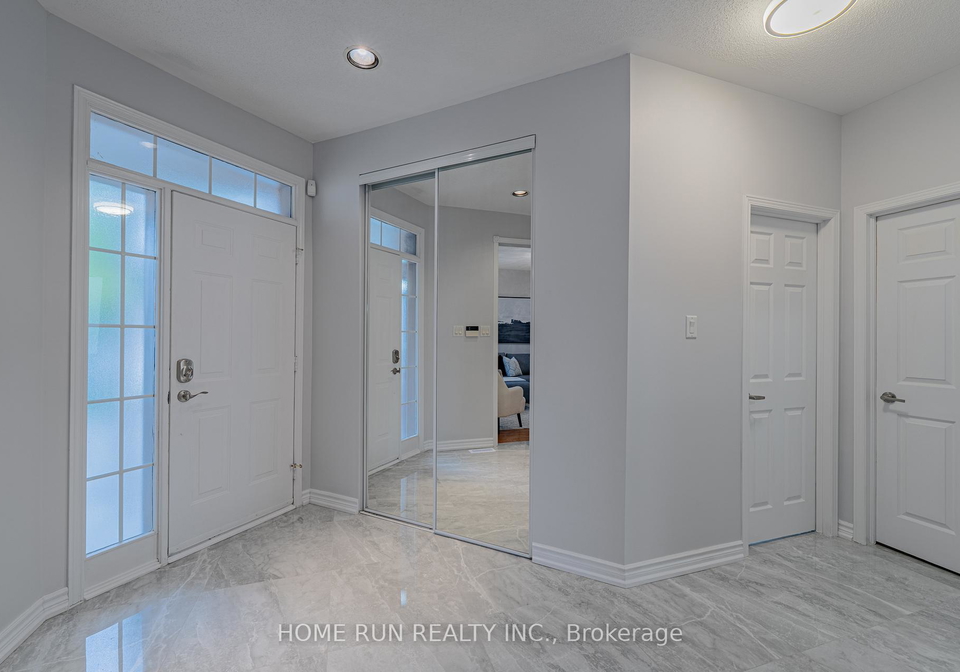 15-cheltonia-way-kanata-ontario-x12361351