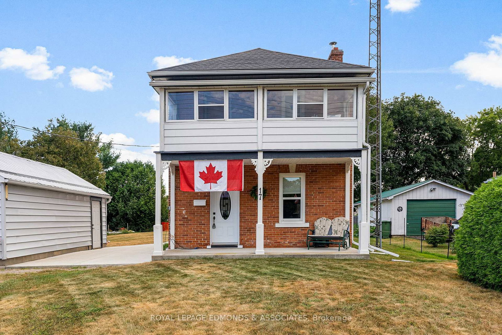 17-elliott-street-whitewater-region-ontario-x12361430