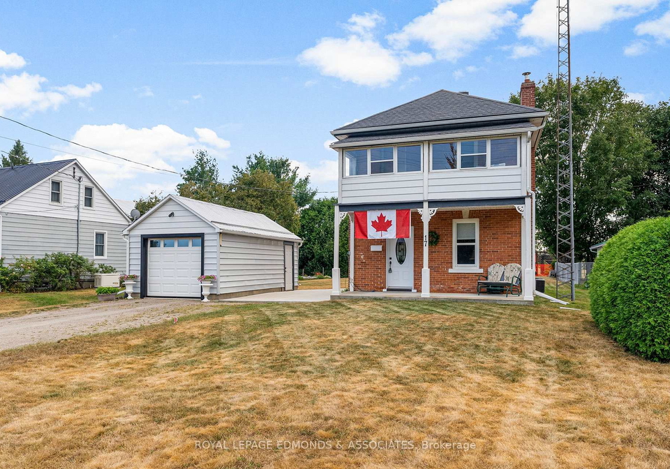 17-elliott-street-whitewater-region-ontario-x12361430