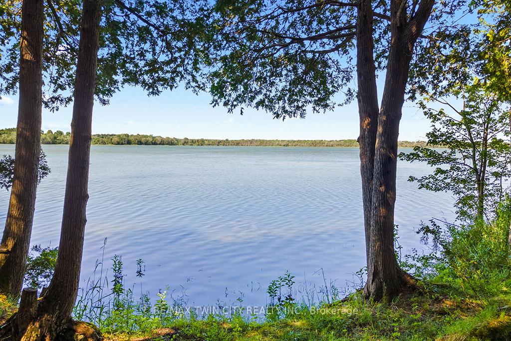 382185-17-concession-georgian-bluffs-ontario-x12361696