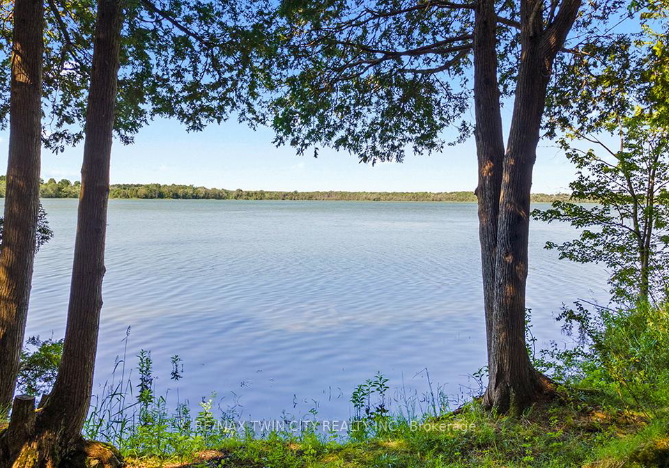 382185-17-concession-georgian-bluffs-ontario-x12361696