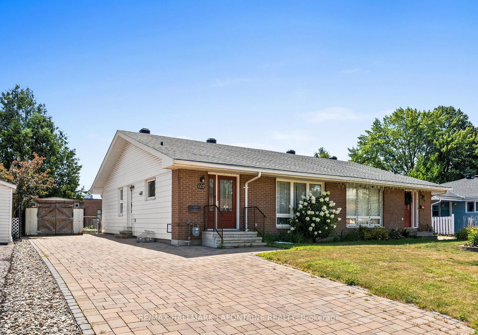 602-eastvale-drive-ottawa-ontario-x12361744