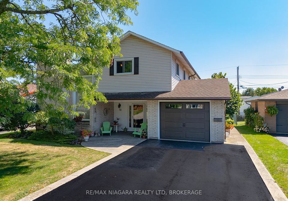 22-michael-drive-s-port-colborne-ontario-x12361747