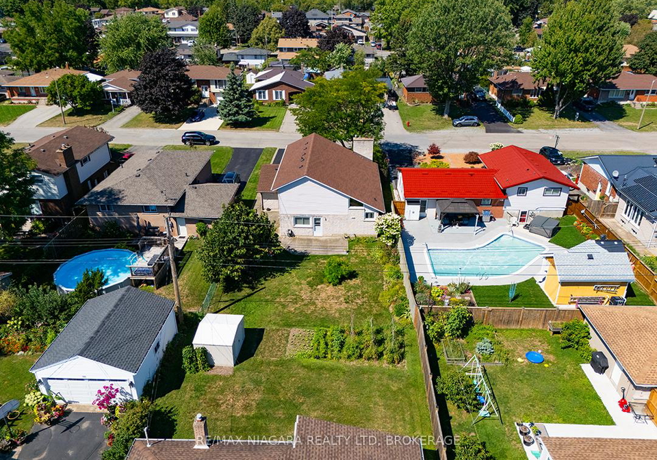 22-michael-drive-s-port-colborne-ontario-x12361747