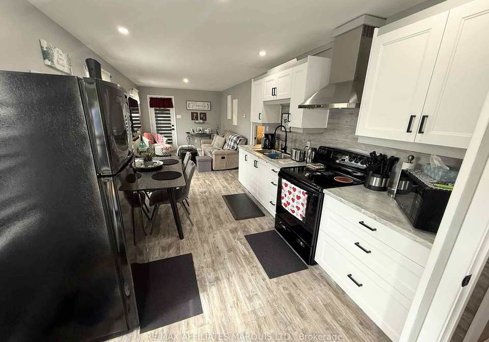 29-seymour-avenue-cornwall-ontario-x12361754