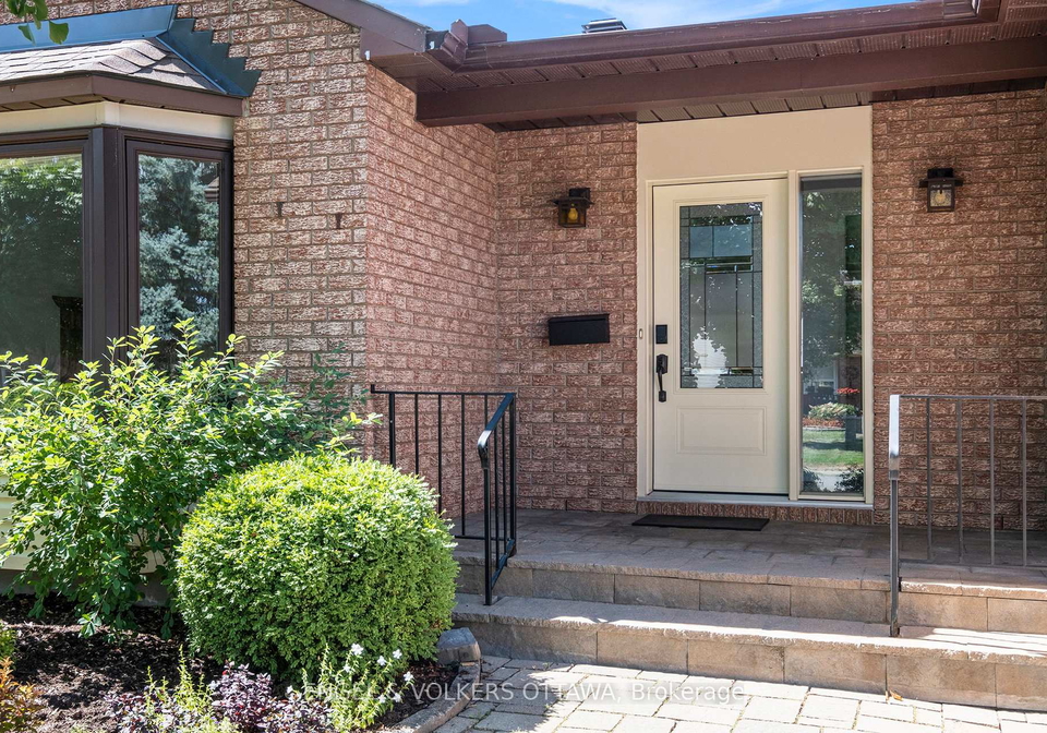 35-pepperrall-crescent-ottawa-ontario-x12361785