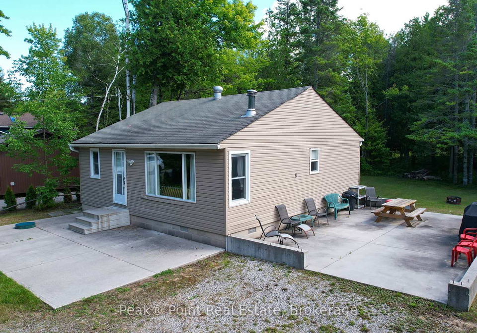 607-third-avenue-n-south-bruce-peninsula-ontario-x12361800