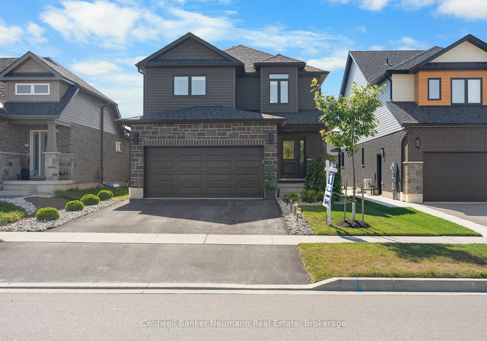 43-york-street-e-centre-wellington-ontario-x12361891