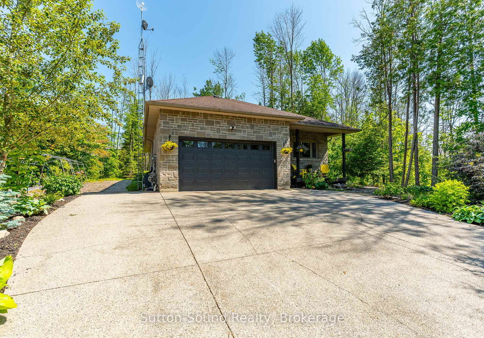 170-lakeshore-road-georgian-bluffs-ontario-x12362126