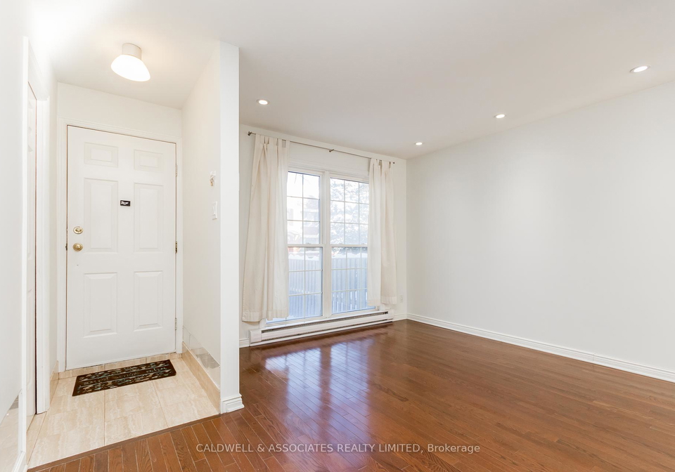 319-mackay-street-ottawa-ontario-x12362201